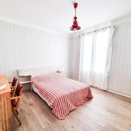 Apartman Brice Marine - T4 Climatise En Centre-ville Le Lavandou