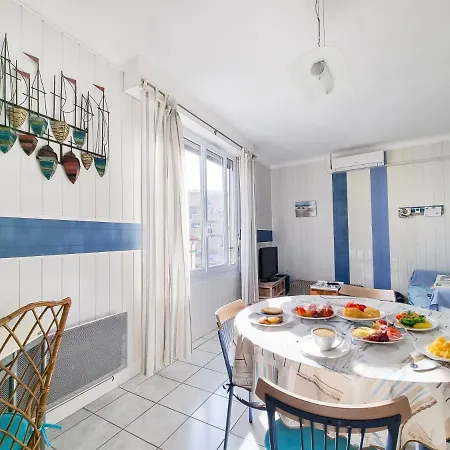 Brice Marine - T4 Climatisé En Centre-ville Le Lavandou